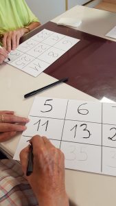 Jugando al Bingo también estimulamos